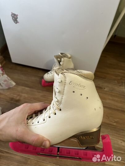 Коньки фигурные детские Edea Overture 200