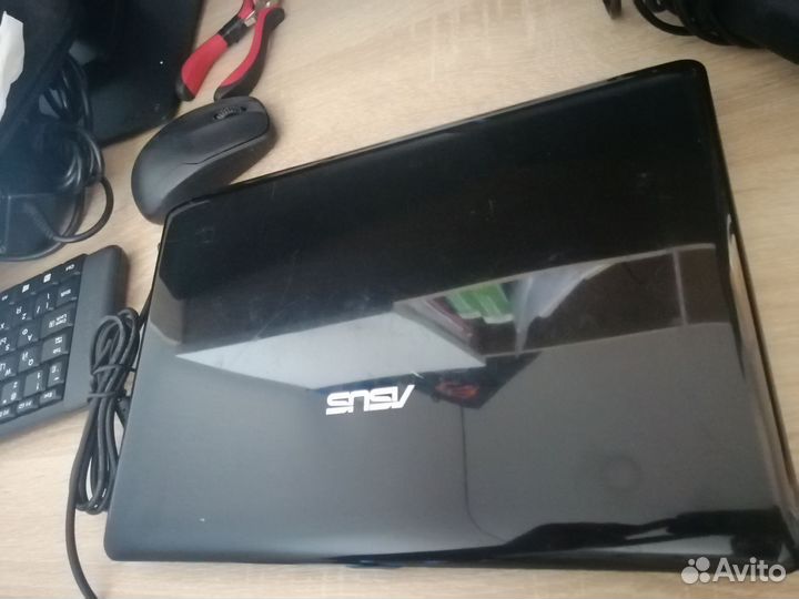 Нетбук asus