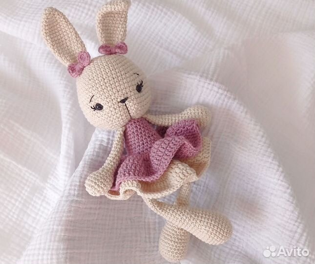 Вязаный зайка