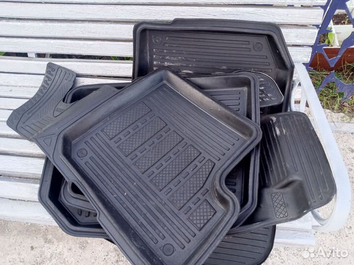 Коврики каптюр б/у