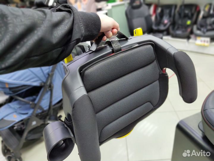 Бустер Peg-Perego Viaggio Shuttle isofix (15-36)