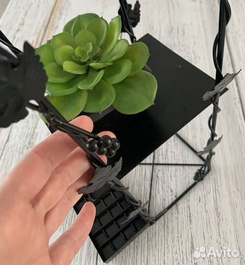 Винтажная подставка. Декор