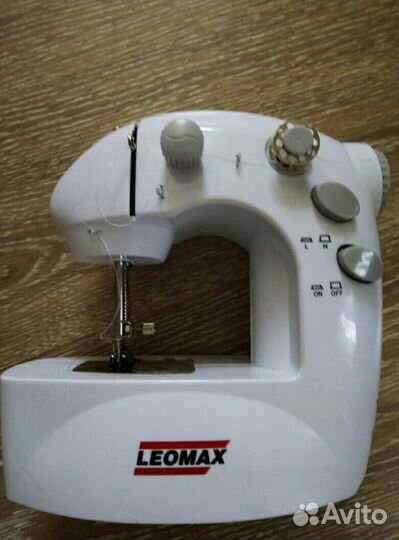 Обмен. Швейная машинка. Требуется наладка или ремо