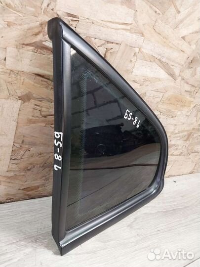 Стекло заднее Volkswagen Passat B5 форточка