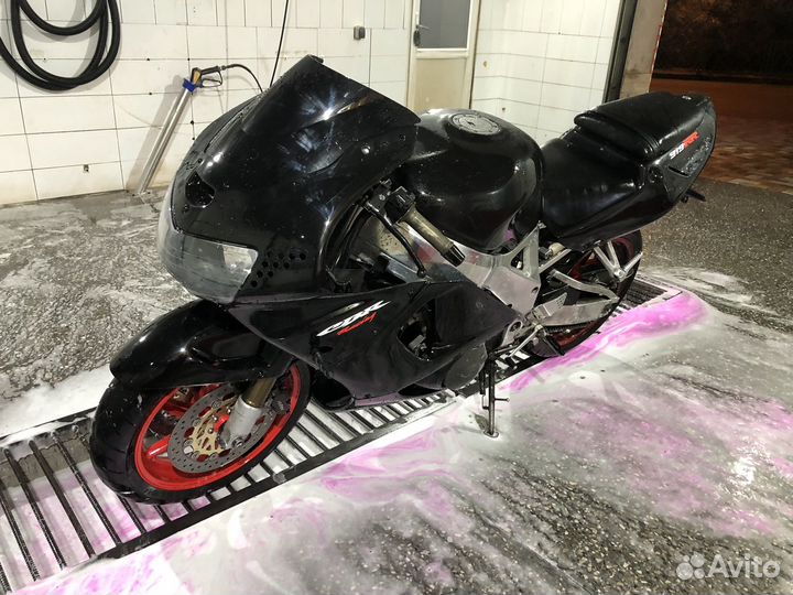 Honda CBR 919RR