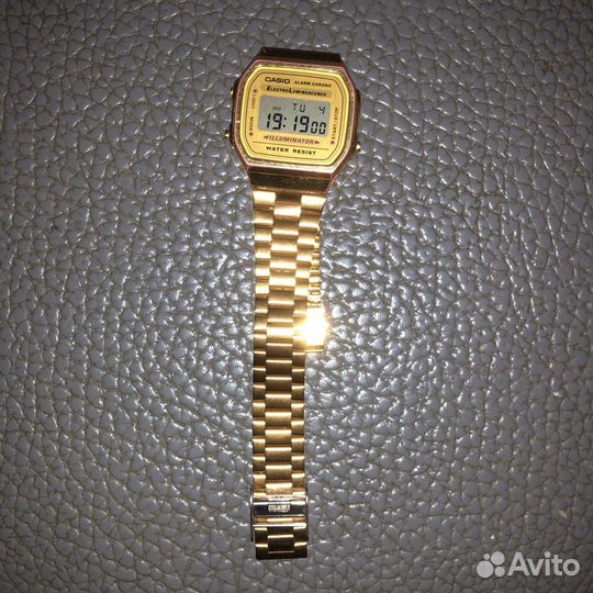 Часы мужские электронные casio