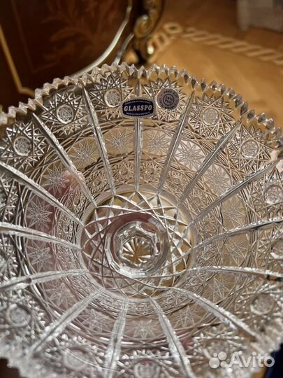 Хрустальная конфетница снежинка