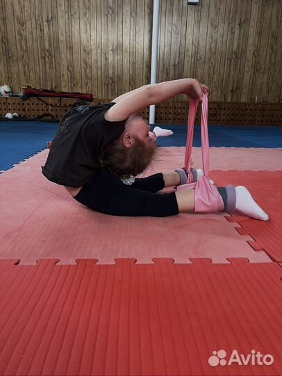 Тренер по художественной гимнастике