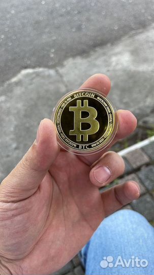 Монета биткоин Bitcoin