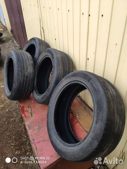 Continental ContiPremiumContact 5 215/55 R17 94W