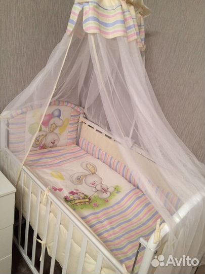 Балдахин и комплект в кроватку