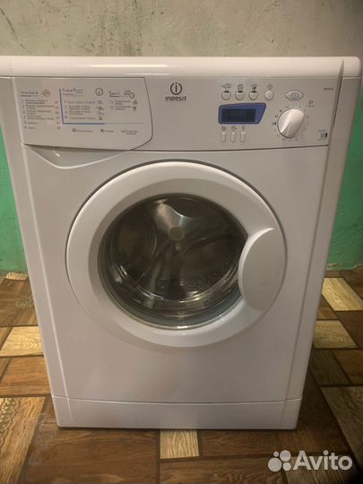 Стиральная машинка Indesit узкая доставкой