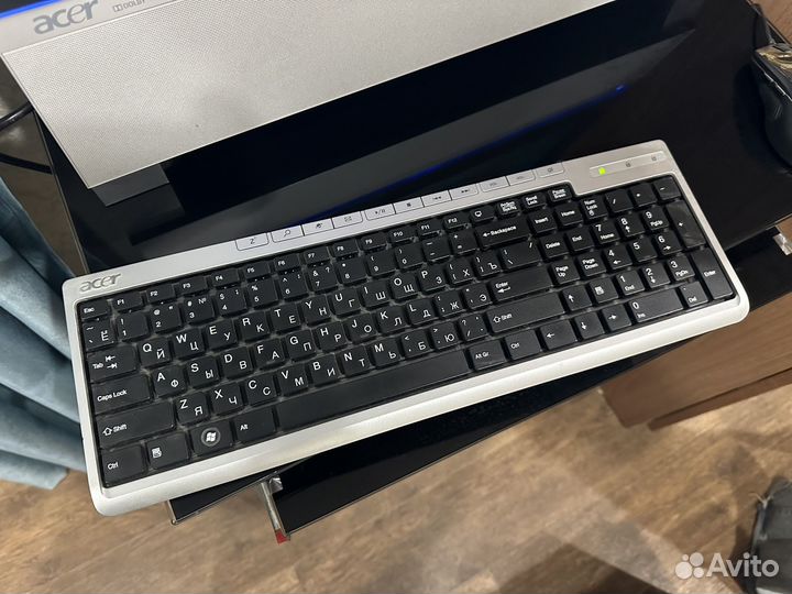 Мноблок Acer и стол