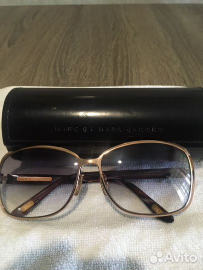 Солнцезащитные очки