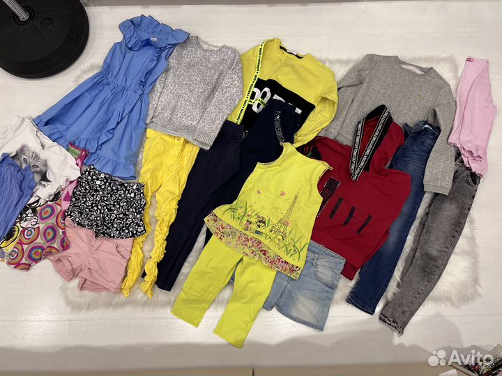 Одежда пакетом для девочки на рост 128 см
