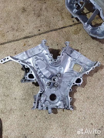 Двигатель по запчастям