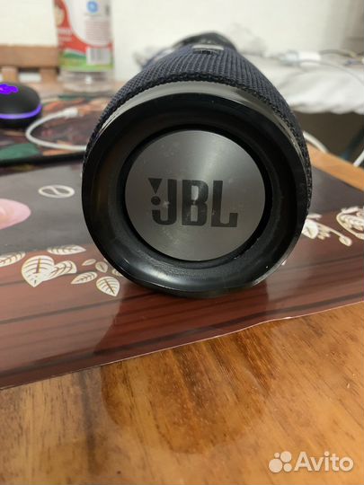 Колонка jbl charge 3