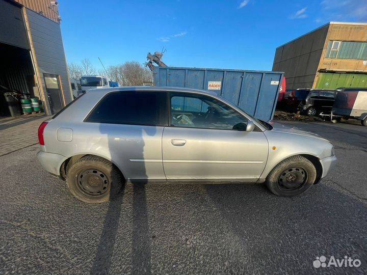 Замок крышки багажника для Audi A3 8L 8L0827505L