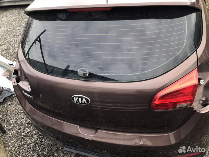 Крышка багажника Kia ceed jd