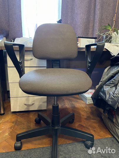 Компьютерное кресло