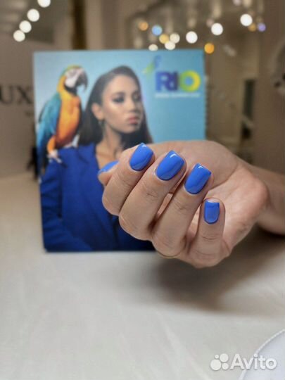 Услуги маникюра и педикюра