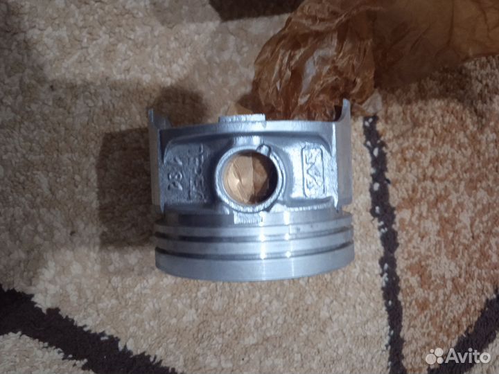 Поршневая группа на двигатель 405-406