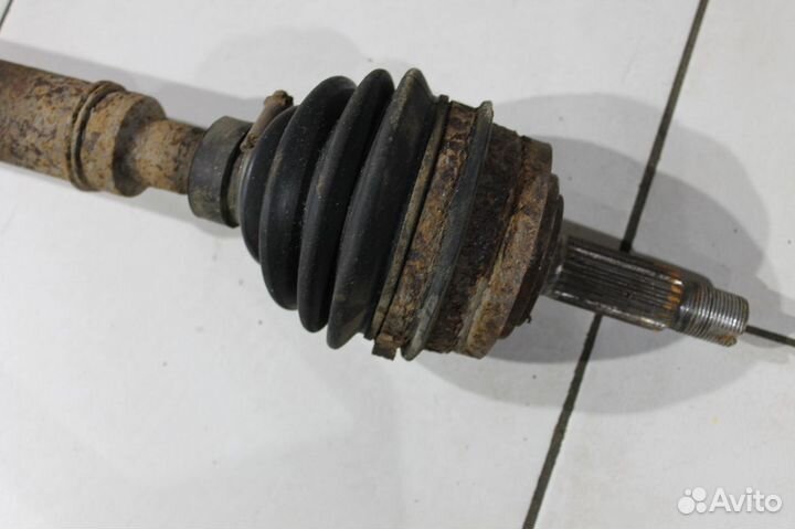 Полуось передняя левая правая LADA приора калина