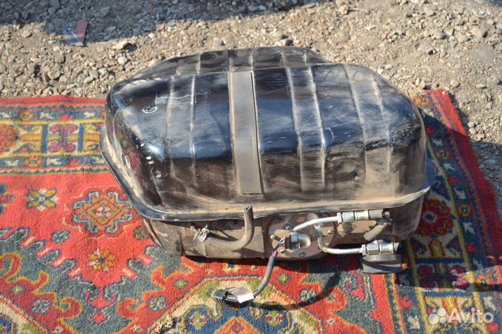 Бензобак на ваз 2107 (инж.)