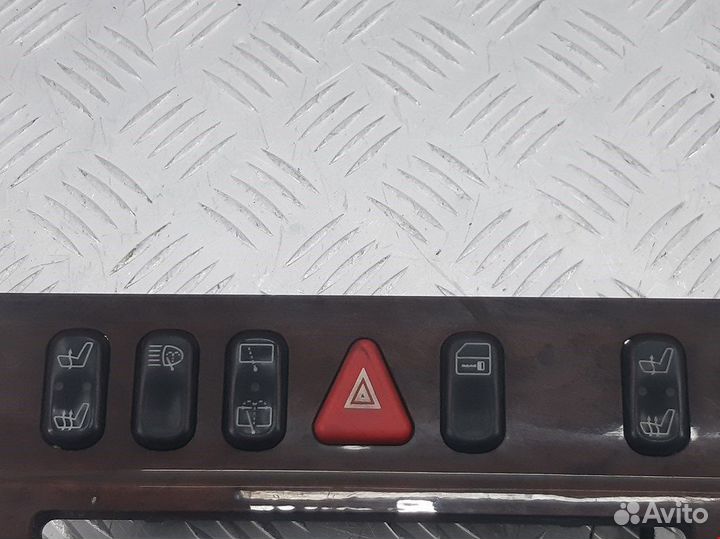 Блок кнопок для mercedes-benz E-Class (W210)
