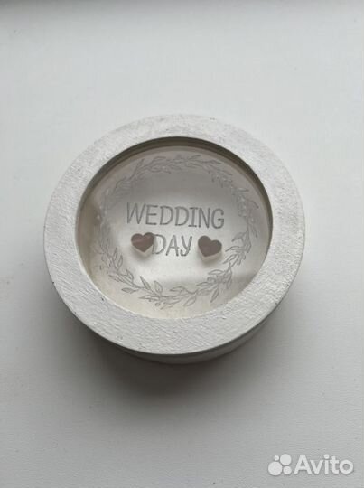 Свадебная шкатулка для обручальных колец