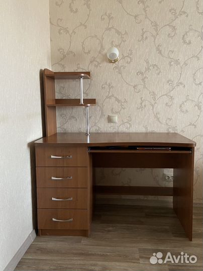Компьютерный столик бу