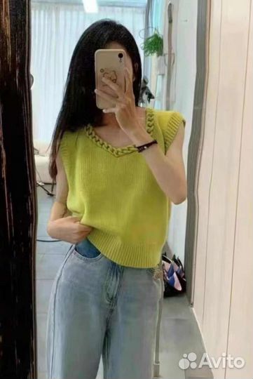 Кофточка вязаная