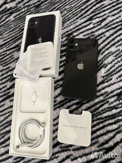 iPhone 11, 128 ГБ