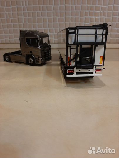 Модель scania.1:50