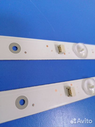 0078 Светодиоды комплект подсветки 32HR330M06A5