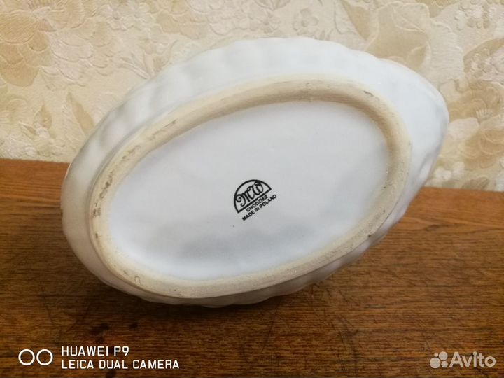 Фарфоровый лебедь