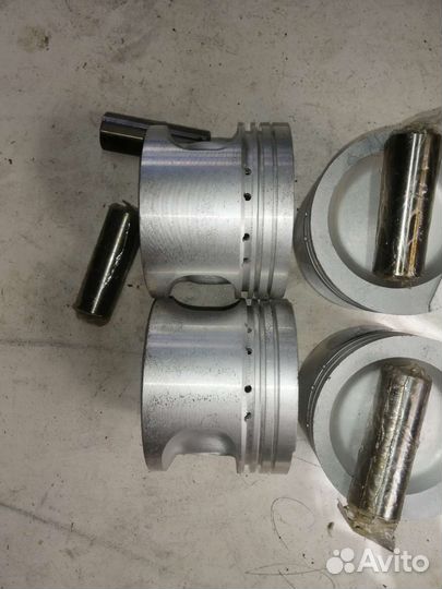 Комплект поршней rp фольксваген пассат б3 4 81,25