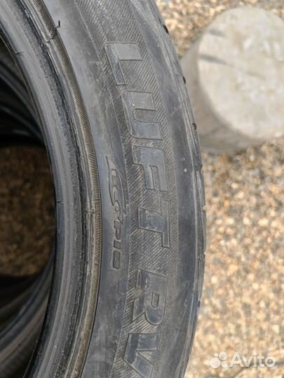 Bridgestone Luft RV 225/50 R18 95V