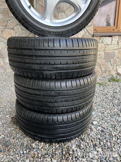 Kumho Ecsta KU19 245/45 R18 36C