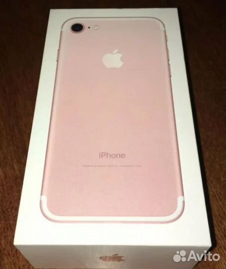Продается коробка от iPhone 7