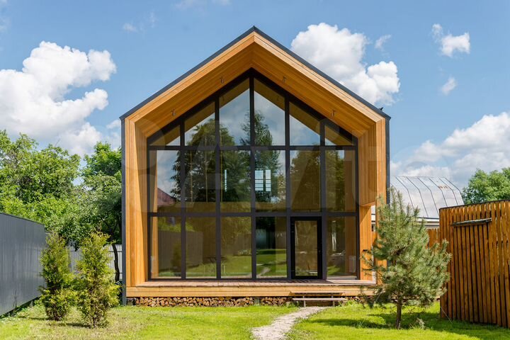 Дом 150 м² на участке 8 сот.