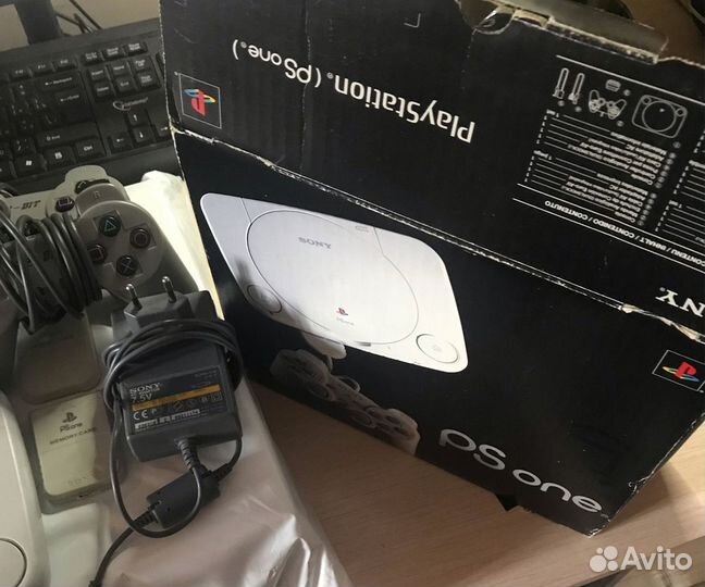 Sony PS One + PS 2 Slim