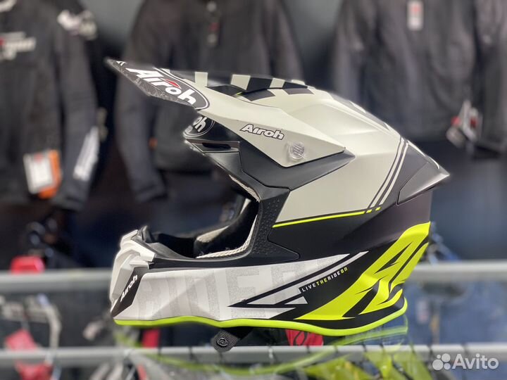 Кроссовый шлем Airoh Twist 2.0