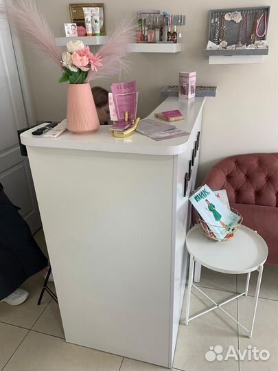 Мебель для салона красоты