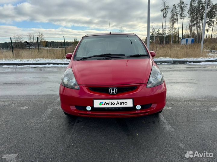 Honda Fit 1.3 CVT, 2002, 174 000 км