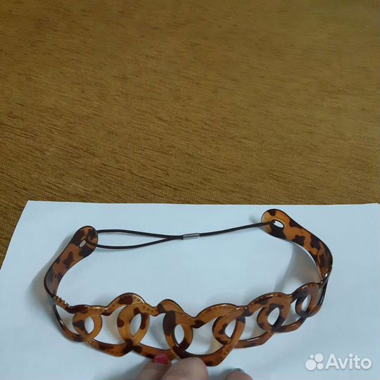 Прорезиненный ободок для волос