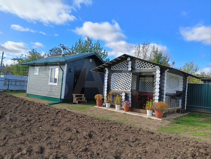 Дача 20 м² на участке 4 сот.