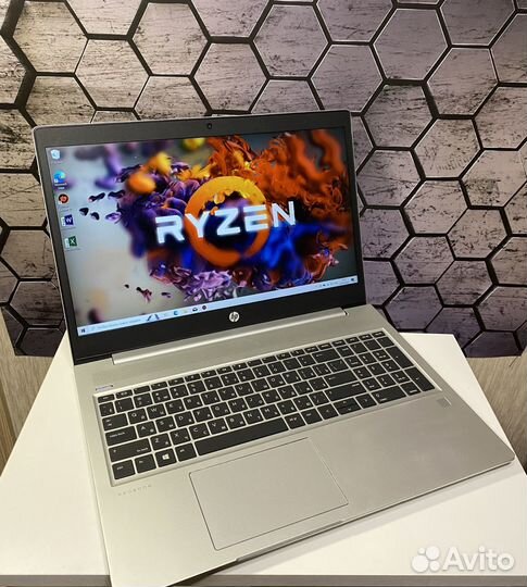 Мощный HP ноутбук Ryzen 5 3500U, Vega 8, SSD