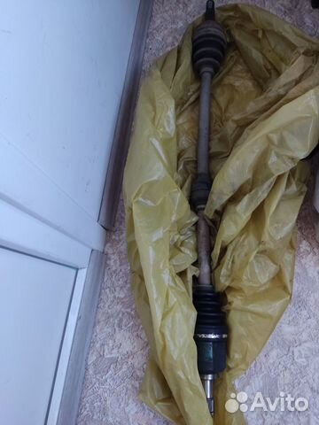 Привод правый, шрус, полуось mitsubishi lancer