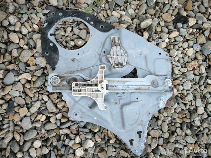 Kia sportage 3 2010 задний левый механизм стеклоп